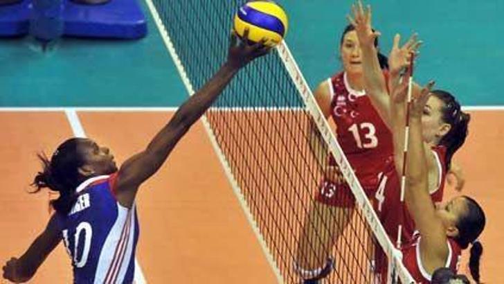 Sultanlar'dan Küba'ya geçit yok! 3-0