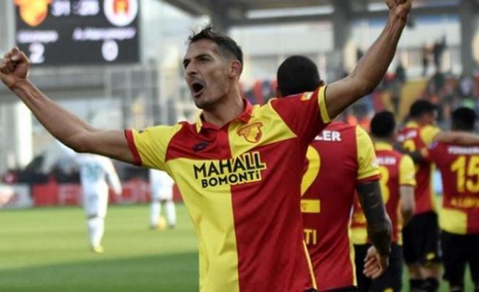 Göztepe'de yolcular netleşiyor