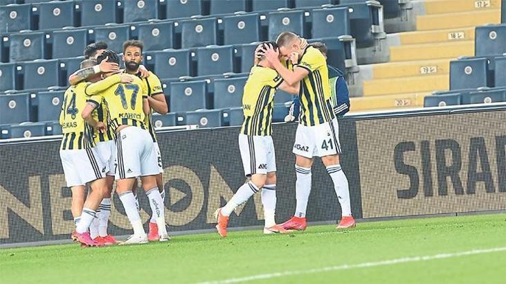Szalai gol atmayı sevdi