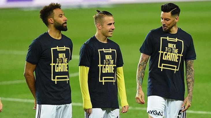 Fenerbahçe'den tişörtlü mesaj