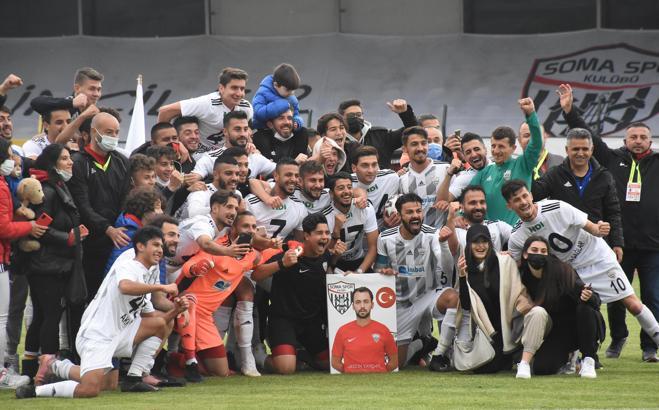 Somaspor'un şampiyonluk mutluluğu