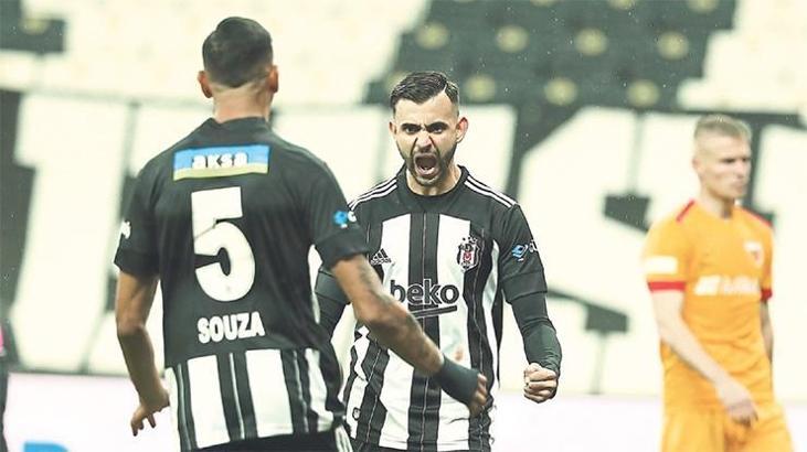 Ghezzal asist krallığında Müller'le yarışıyor