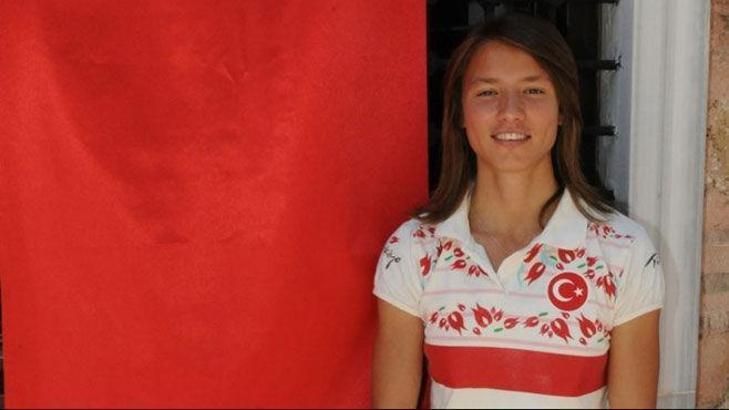 Elif Yıldırım, şampiyonada yok