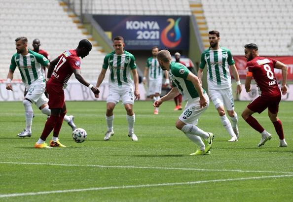 Süper Lig'de kırmızı kart görmeyen takım kalmadı