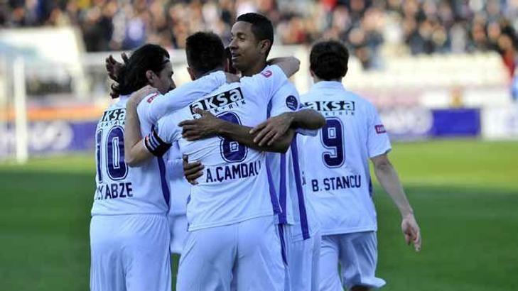 Geri dönüşlerin maçı: 3-2