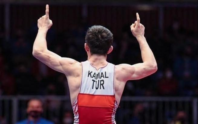 Kerem Kamal altın, Murat Fırat bronz madalya için mücadele edecek