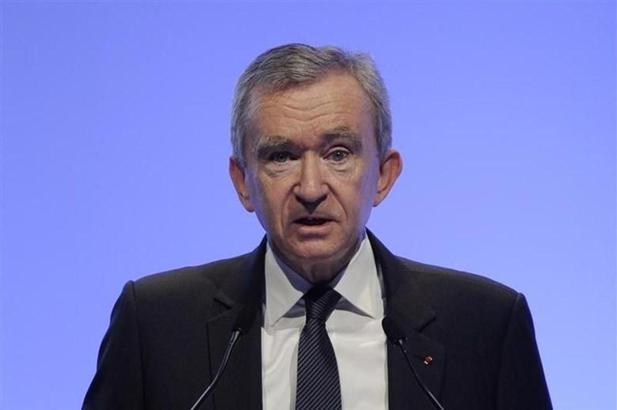 Avrupa'nın en zengin adamı bir günde 11 milyar dolar kazandı! Bernard Arnault kimdir?
