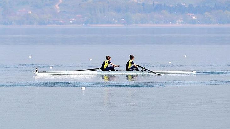 Kürekte şampiyonlar belli oldu