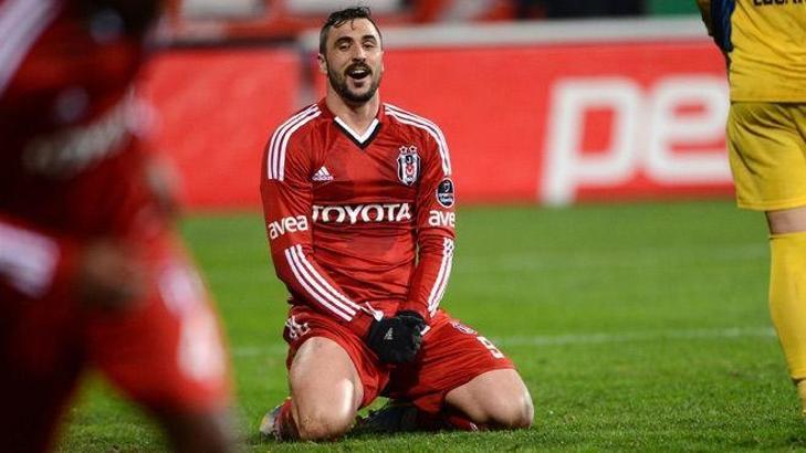 Kartal Almeida'yı arıyor