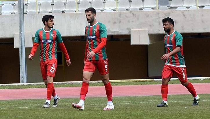 Karşıyaka umut tüketti