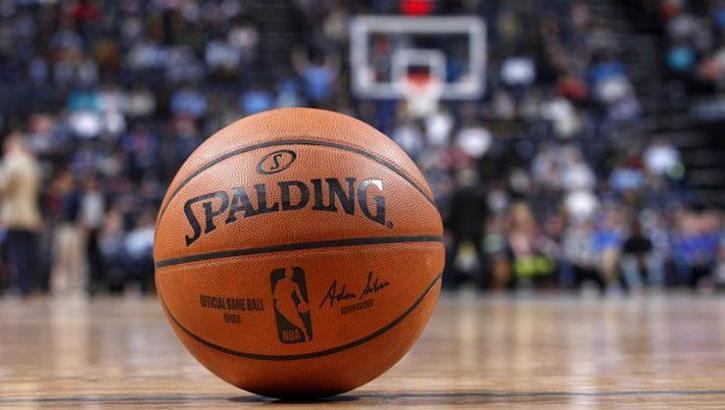 NBA'de 3 oyuncu koronaya yakalandı