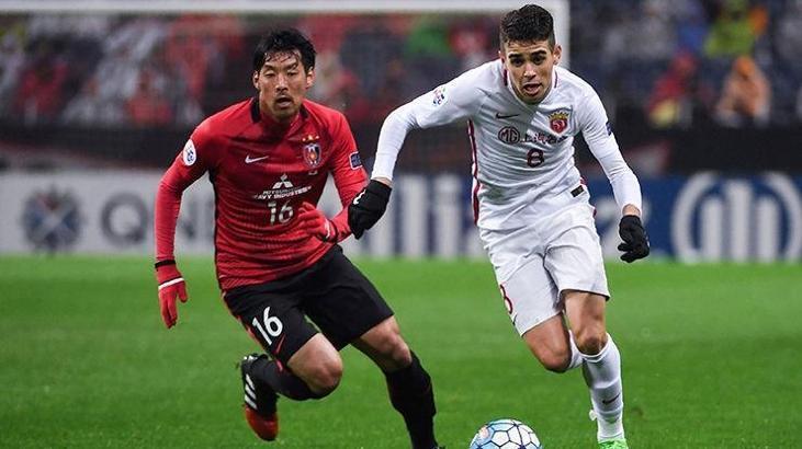 Transfer rekortmeni Oscar iki penaltı kaçırdı