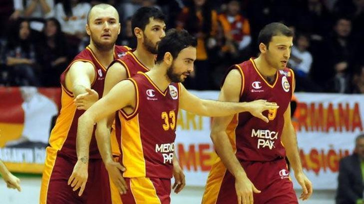 Galatasaray'a şok üstüne şok