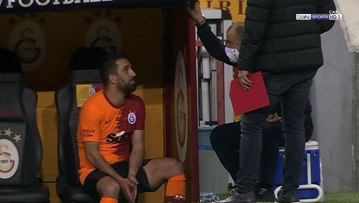 Galatasaray - Trabzonspor maçı sonrası Fatih Terim ve Arda Turan arasında kritik toplantı