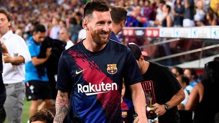 Lionel Messi'nin bileti cebinde