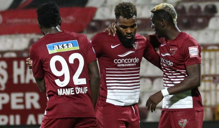 Hatayspor haberi... Lütfü Savaş'tan Boupendza ve Diouf açıklaması