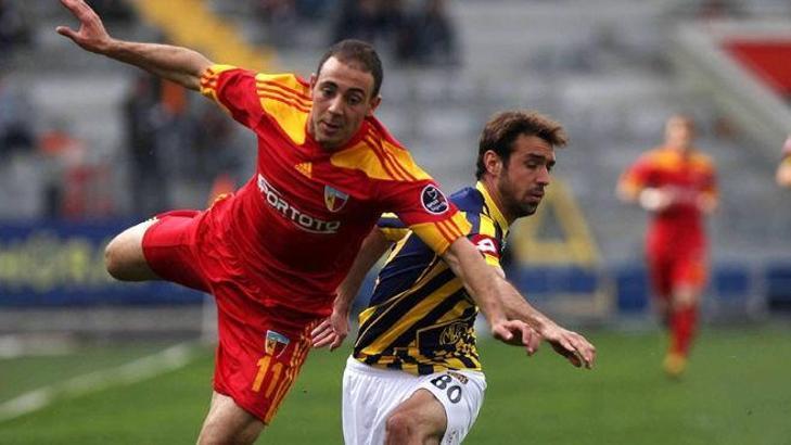 Amrabat Arena'da imzayı attı