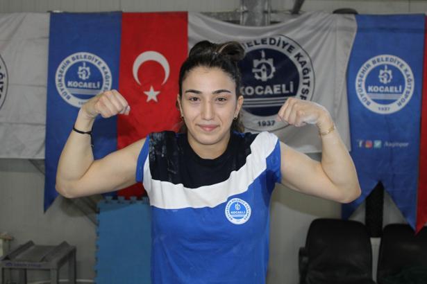 Berfin Altun'un hedefi Tokyo Olimpiyatları