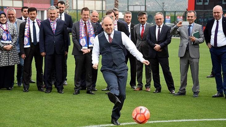 Akif Çağatay Kılıç: İzmir'de 3 stadı da yapmakta kararlıyız