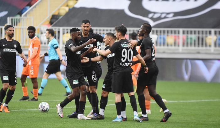 Altay - Adanaspor maç sonucu: 4-1