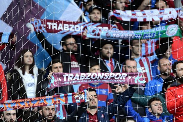 Rize'de 2 bin Trabzonsporlu