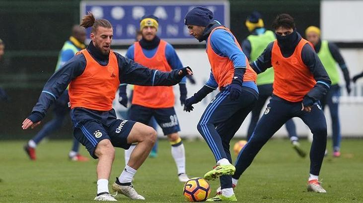 Fenerbahçe'de transfer çıkmazı!