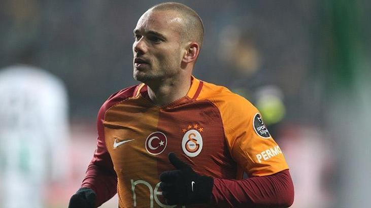 Galatasaray'da Sneijder'e ısrar edilmeyecek