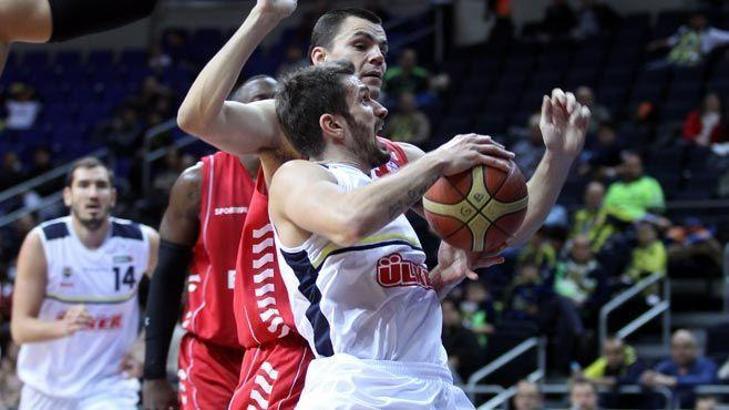 Zor da olsa Fenerbahçe Ülker: 82-77