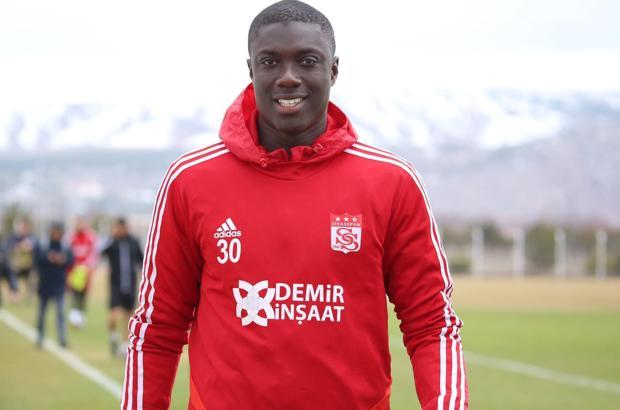 Sivasspor'un en istikrarlısı Samassa oldu!