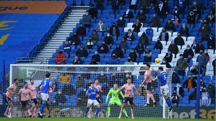 İngiltere'de seyircili maç! Leicester-Southampton