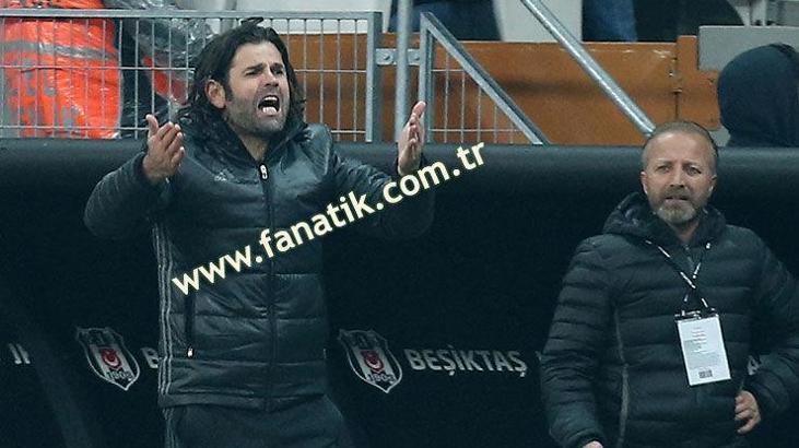 Beşiktaşlı taraftarlardan İbrahim Üzülmez'e 'Kalkın' tezahüratı