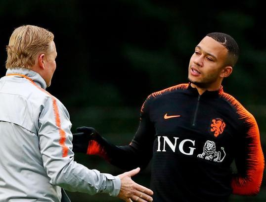 Barcelona, Depay transferini Ocak ayında bitirecek
