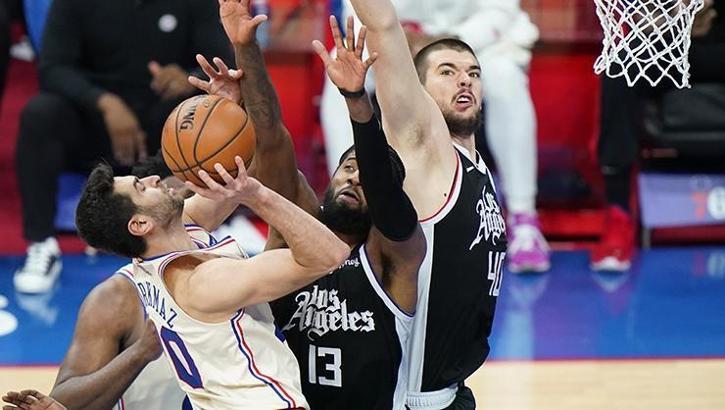 Furkan'lı Philadelphia, Clippers'ı devirdi