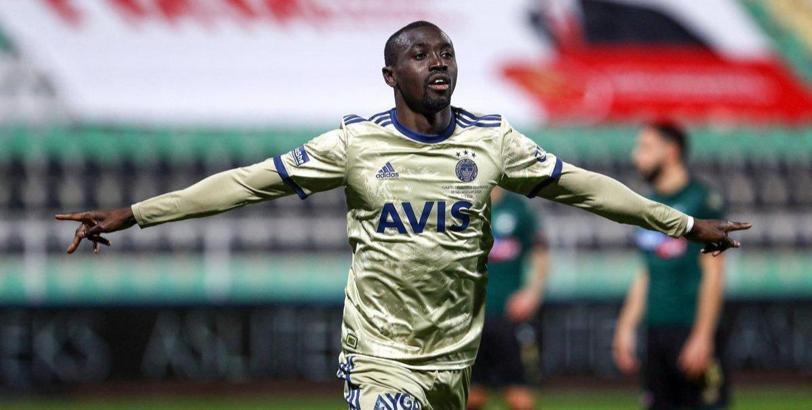 Emre Belözoğlu'ndan son dakika Cisse kararı