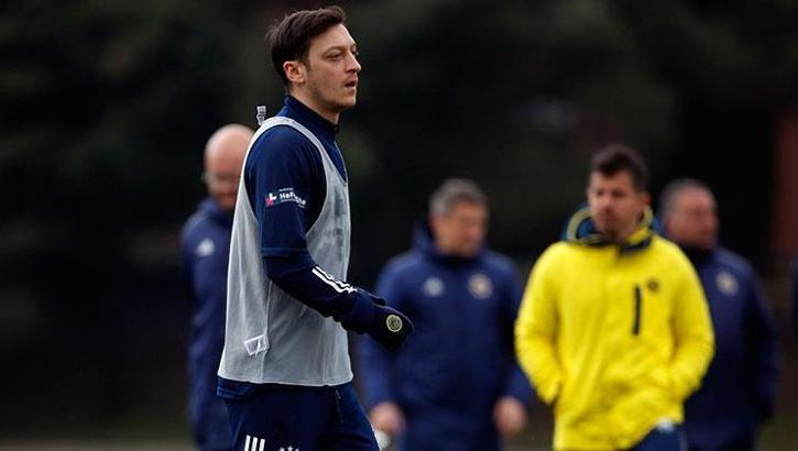 Fenerbahçe'de Mesut Özil formülü!