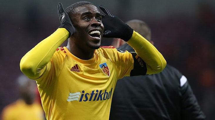 Kayserisporlu Mabiala, MLS'e transfer oldu!