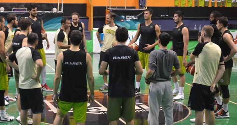 Akhisar Belediyespor Basketbol Takımı'nda 13 kişinin testi pozitif çıktı