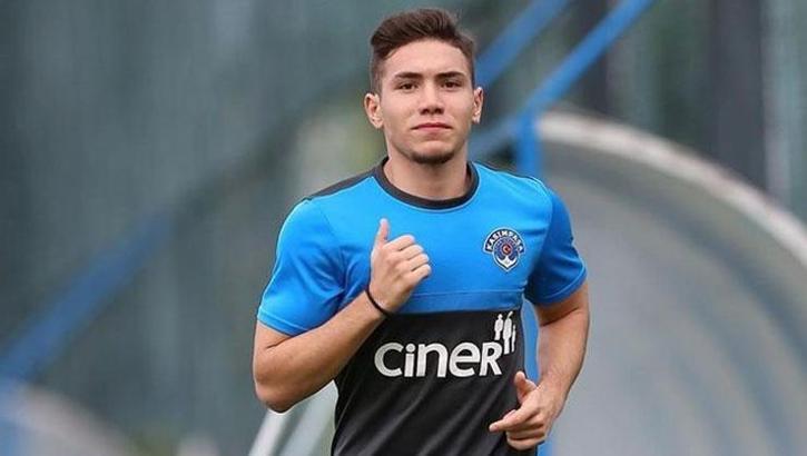 Son dakika transfer haberi: Galatasaray Çağtay Kurukalıp'ı renklerine kattı!