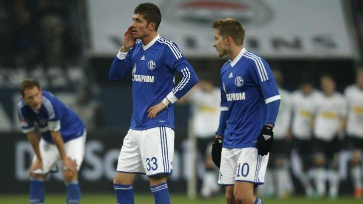 Schalke'nin de morali bozuldu