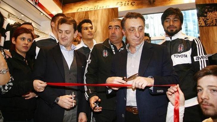 Antalya Kartal Yuvası mağazası törenle açıldı