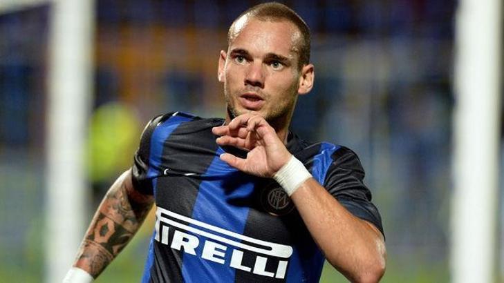 Galatasaray, Sneijder ile görüşmelere başlandığını borsaya bildirdi