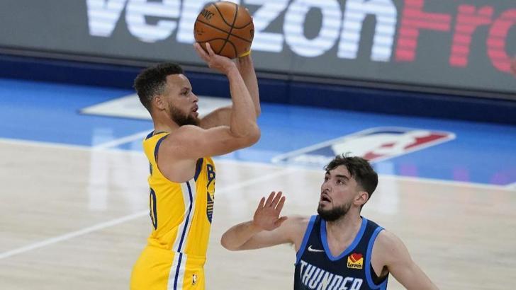 Golden State, Curry'nin rekor gecesinde Oklahoma City'yi farklı geçti