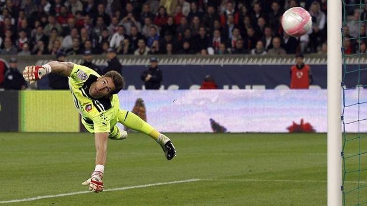 Ospina gün sayıyor