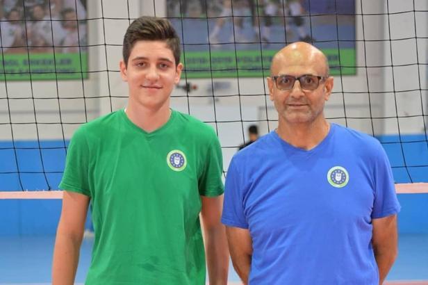 Bursa Büyükşehir Belediyespor, Berk Dilmenler'i transfer etti