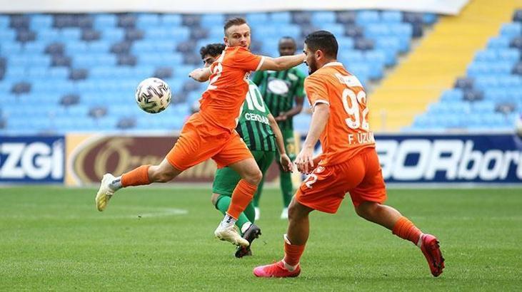 Akhisarspor - Adanaspor maç sonucu: 1-3