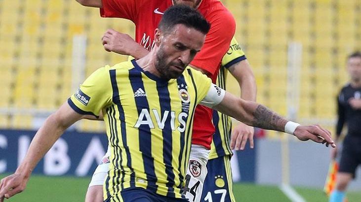 Fenerbahçe'ye Gökhan Gönül'den kötü haber