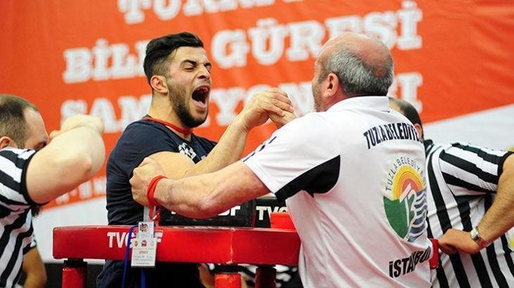 Türkiye Bilek Güreşi Şampiyonası'nda madalyalar sahiplerini buldu