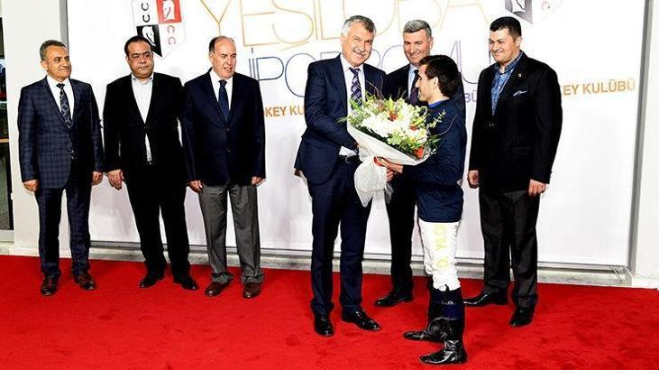 Seyhan Belediye Başkanlığı Kupası Aşemez'in