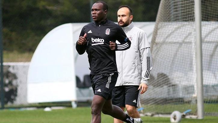 Beşiktaş Aboubakar'dan gelecek haberi bekliyor
