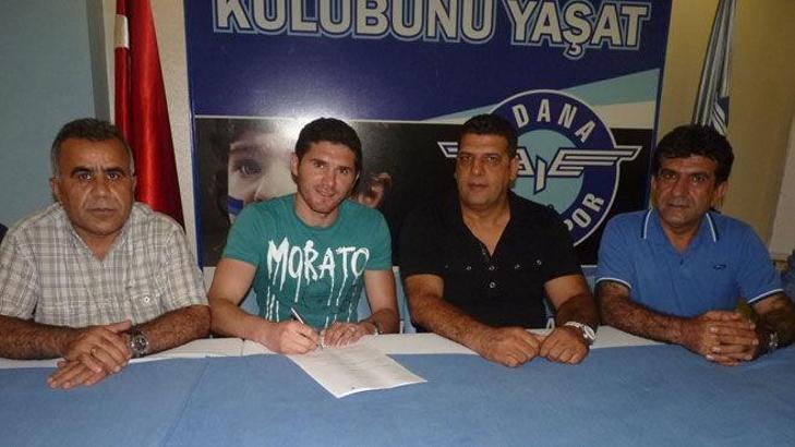 Adana Demir'de çifte imza